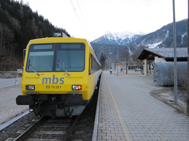 ES 10.221 als R 8919 im Bahnhof Vandans (12. M&auml;rz)