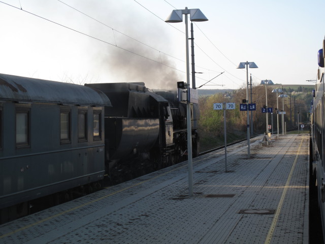 52.4984 im Bahnhof Schleinbach