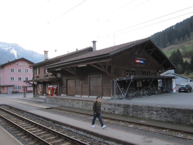 Bahnhof K&uuml;blis, 810 m