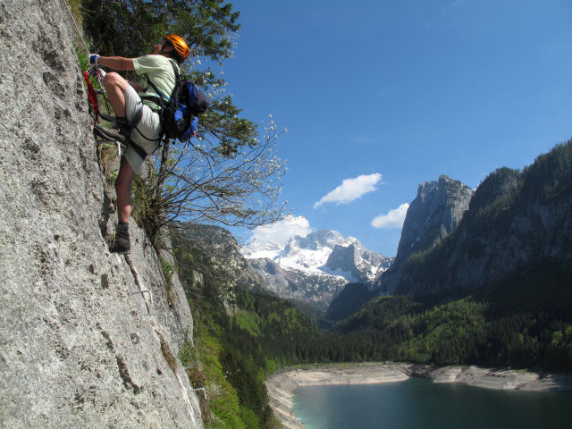 Laserer alpin-Klettersteig: Erich in der Steinwanne