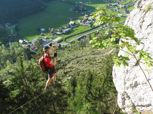 Schmied-Klettersteig: Norbert auf der Faschlbr&uuml;cke