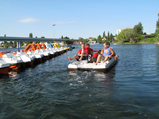 Michael, Gerhard, ? und ? in der Marina Hofbauer