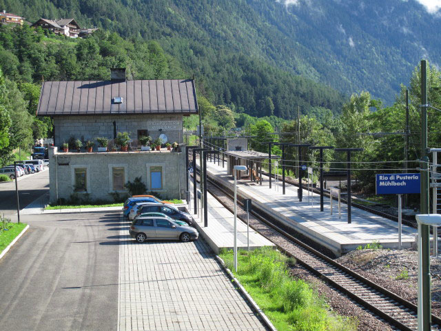 Bahnhof M&uuml;hlbach, 749 m