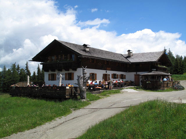 Ronerh&uuml;tte, 1.832 m