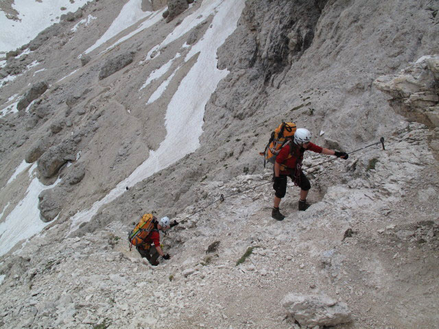 Kesselkogel-Klettersteig: Christoph und Gudrun zwischen Valon de Antermoa und Kesselkogel (25. Juni)