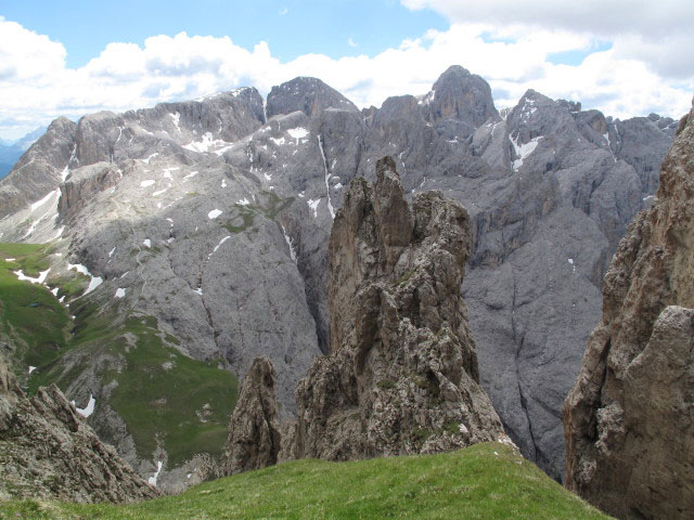 vom Maximilian-Klettersteig Richtung S&uuml;den (26. Juni)