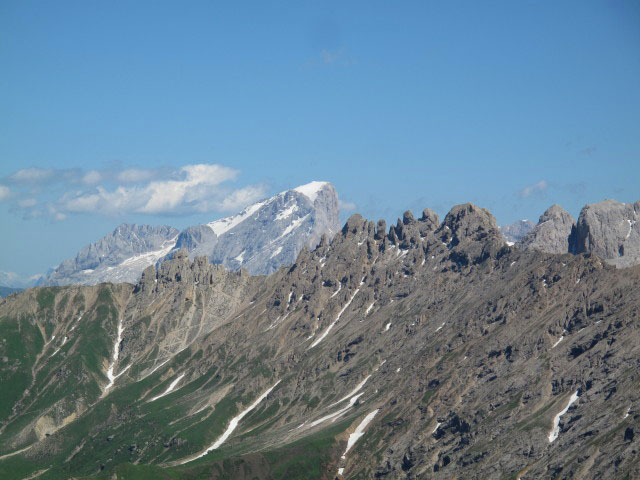 vom Burgstall Richtung S&uuml;dosten (26. Juni)
