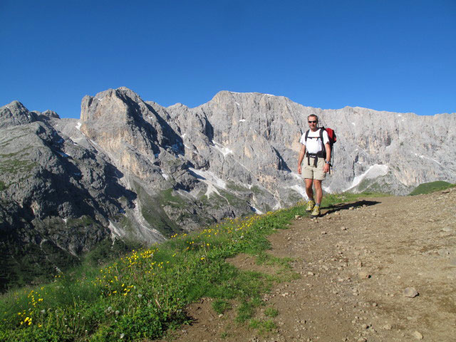 Ich auf Weg 4 zwischen Weg 4A und Plattkofelh&uuml;tte (27. Juni)