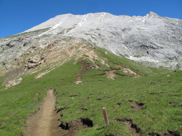 Weg 527 zwischen Plattkofel und Plattkofelh&uuml;tte (27. Juni)