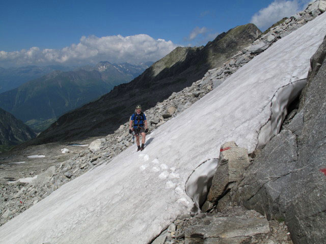 Norbert zwischen Weg 534 und S&auml;uleck-Klettersteig (9. Juli)