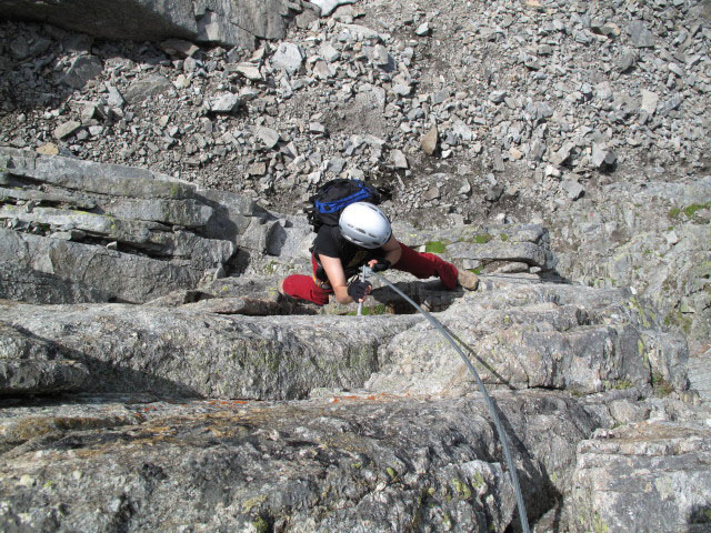 Säuleck-Klettersteig: Manuela in der ersten Wand (9. Juli)