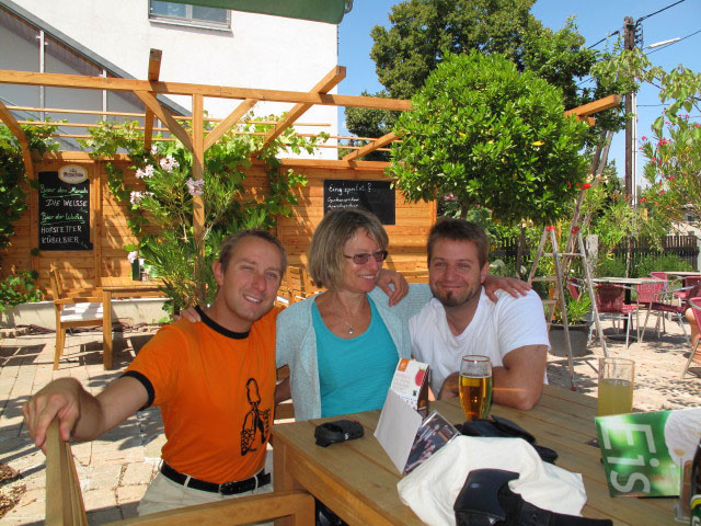 Ich, Mama und Markus im Flokal