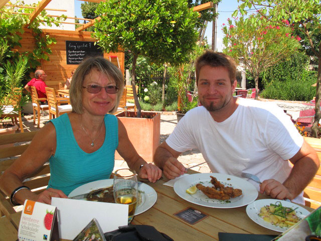 Mama und Markus im Flokal