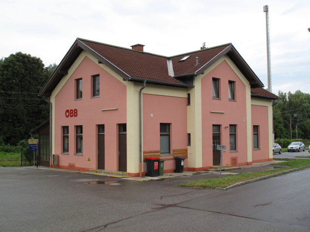 Bahnhof Hainburg an der Donau Kulturfabrik