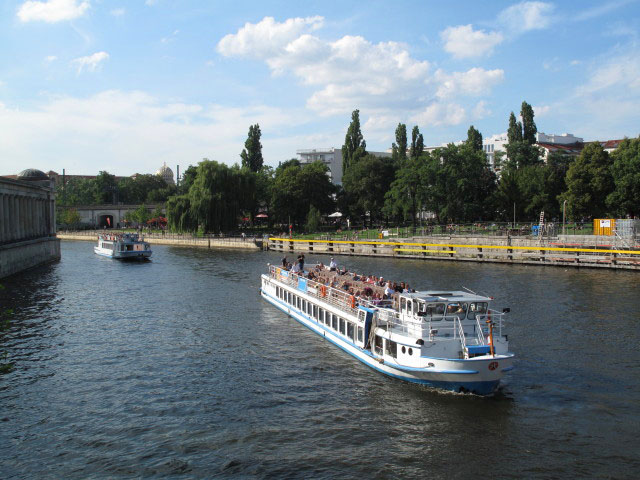 Spree von der Friedrichsbr&uuml;cke aus
