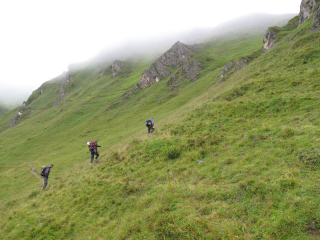 Norbert, Sonja und Erich zwischen Kleiner Scharte und &Uuml;bungsklettersteig Kleine Scharte (13. Aug.)