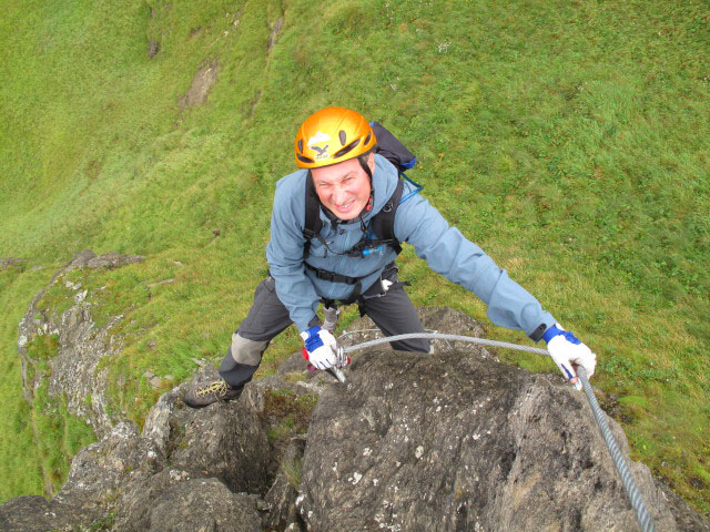 &Uuml;bungsklettersteig Kleine Scharte: Erich in der mittelschweren Ausstiegsvariante (13. Aug.)