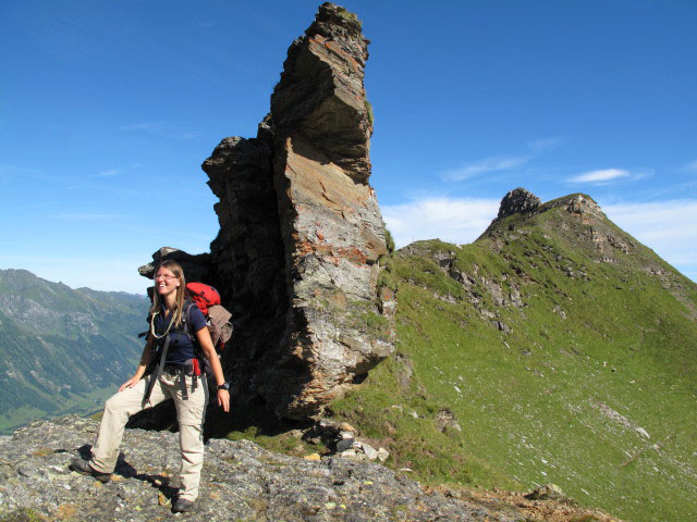 Sonja zwischen Mitterastenkopf und Gadauner H&ouml;he (14. Aug.)