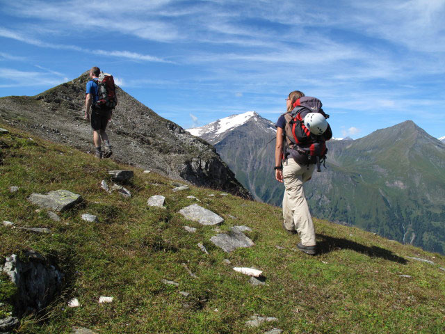 Norbert und Sonja zwischen Gadauner H&ouml;he und Baukarlscharte (14. Aug.)