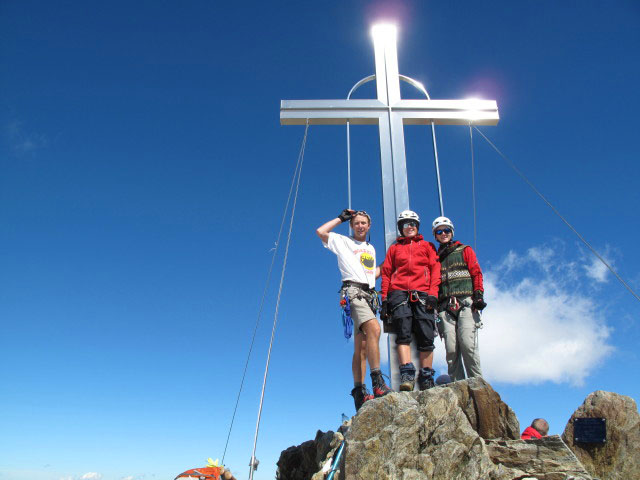 Ich, Gudrun und Christoph auf der Wildspitze, 3.768 m (10. Sep.)