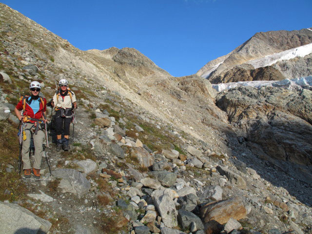 Christoph und Gudrun auf der Seitenmor&auml;ne des Taschachferners (10. Sep.)