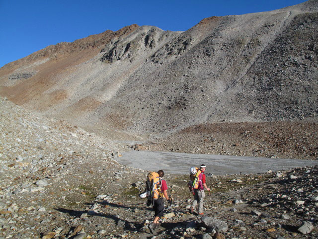 Gudrun und Christoph am Neuen Offenbacher H&ouml;henweg beim Vorderen Eiskastenbach (11. Sep.)
