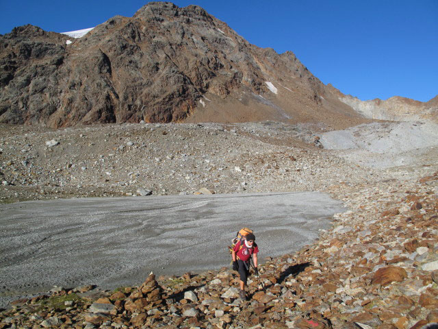 Gudrun am Neuen Offenbacher H&ouml;henweg beim Vorderen Eiskastenbach (11. Sep.)