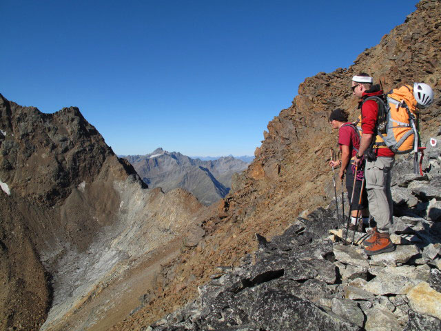 Gudrun und Christoph am Neuen Offenbacher H&ouml;henweg zwischen Vorderer Eiskastenbach und Wurmtaler Kopf (11. Sep.)
