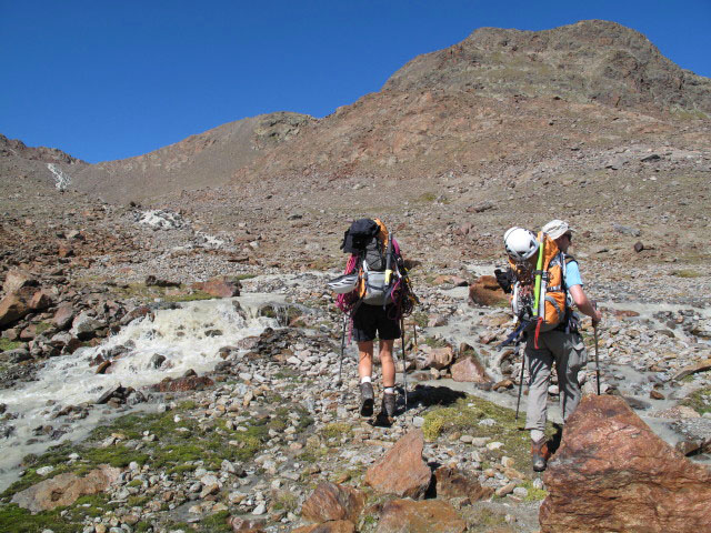 Gudrun und Christoph am Offenbacher Höhenweg beim Rifflbach (11. Sep.)