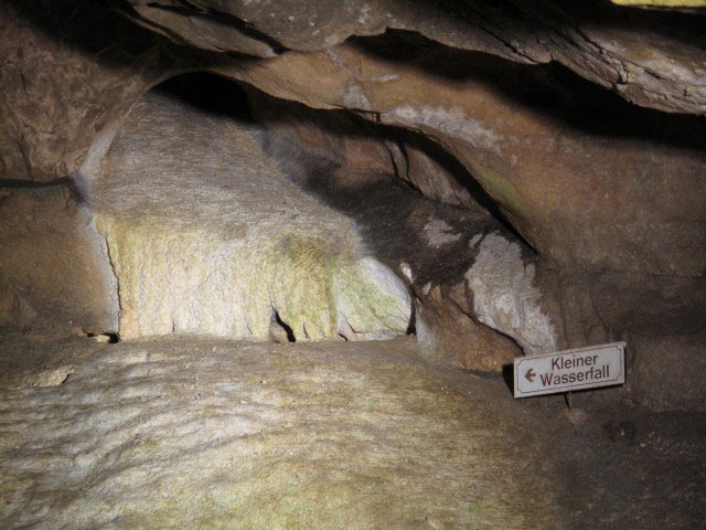 'Kleiner Wasserfall' der Nixh&ouml;hle