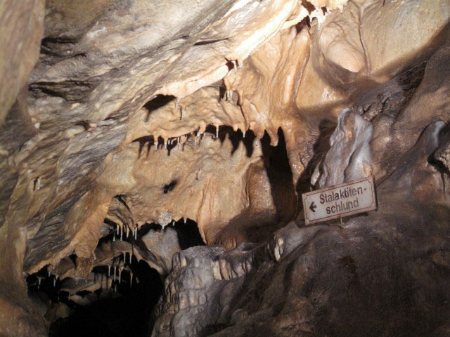 Stalaktitenschlund der Nixh&ouml;hle