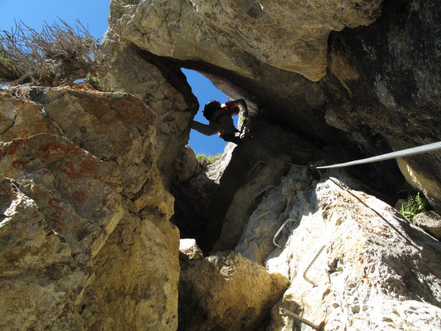 Fruttli-Klettersteig: Andreas in der H&ouml;hle