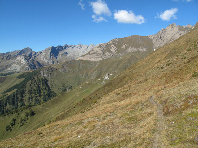 Pfunderer H&ouml;henweg zwischen Mitterhoferalm und Gruipaalm (2. Okt.)