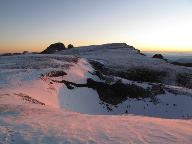 Reichensteinh&uuml;tte vom S&uuml;dwestgipfel des Eisenerzer Reichensteins aus (16. Okt.)