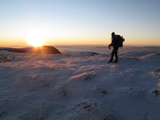 Sonja am S&uuml;dwestgipfel des Eisenerzer Reichensteins, 2.143 m (16. Okt.)