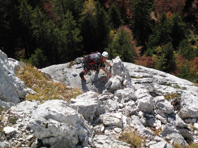 Sommeraustein S&uuml;dostgrat: Sonja in der vierten Seill&auml;nge