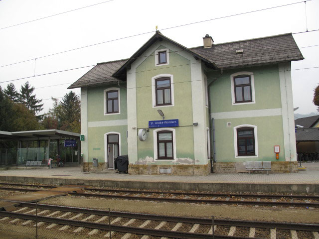 Bahnhof St. Andr&auml;-W&ouml;rdern, 174 m (28. Okt.)