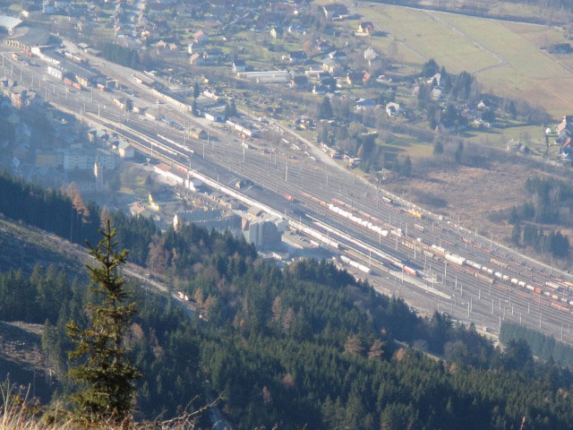 Bahnhof Selzthal vom D&uuml;rrensch&ouml;berl aus