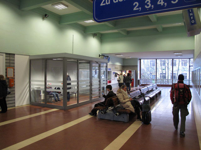 Bahnhof M&uuml;rzzuschlag, 681 m