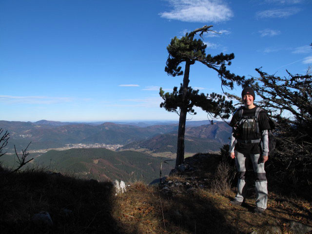 Carmen auf Weg 201 zwischen Abzweigung Tablerhöhle und Plattenstein