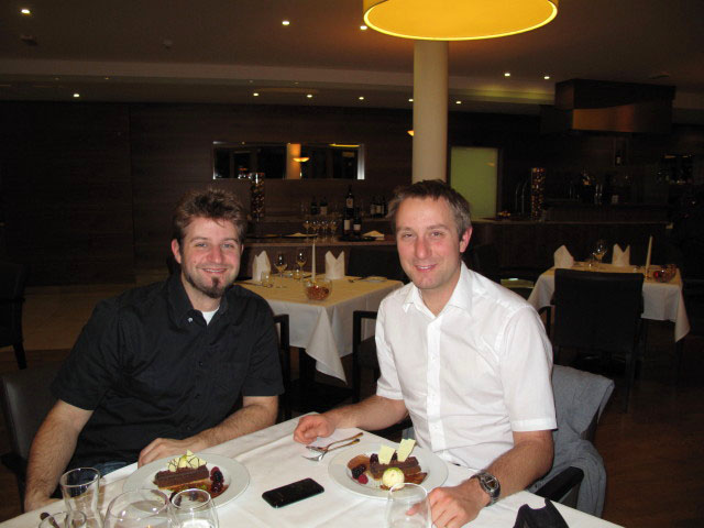 Markus und ich im Restaurant