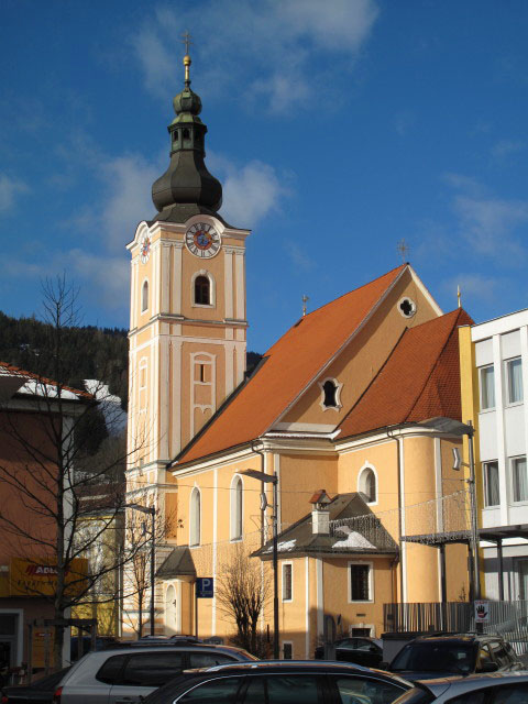 Kath. Pfarrkirche hl. Kunigunde in M&uuml;rzzuschlag, 670 m (31. Dez.)