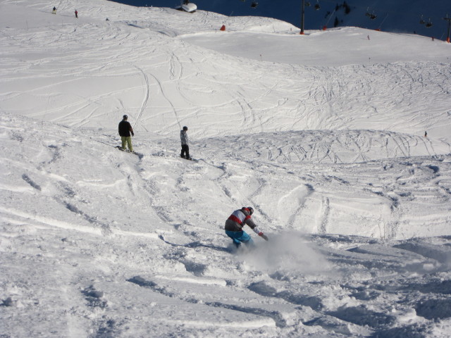 Markus, Thomas und Enrico neben der Jazziabfahrt (15. J&auml;n.)