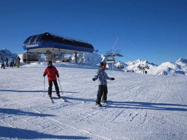 Thomas bei der Bergstation der Trittalpbahn, 2.166 m (15. J&auml;n.)