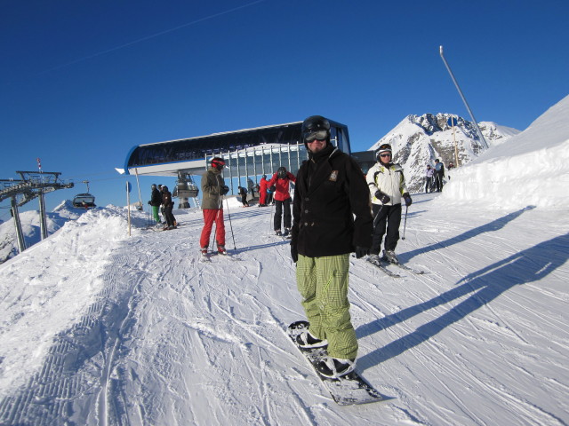 Manuel und Markus bei der Bergstation der Hexenbodenbahn, 2.243 m (15. J&auml;n.)