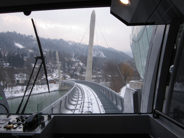 Hungerburgbahn bei der Station L&ouml;wenhaus