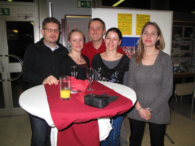 J&uuml;rgen, Petra, ich, Petra und Monika