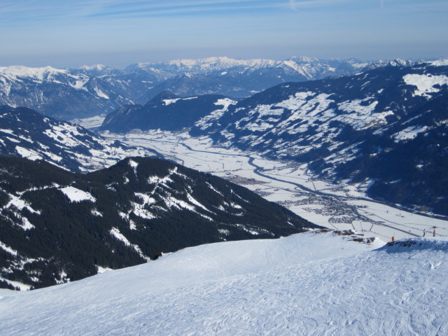 Zillertal von der Bergstation der Neuh&uuml;ttenbahn aus