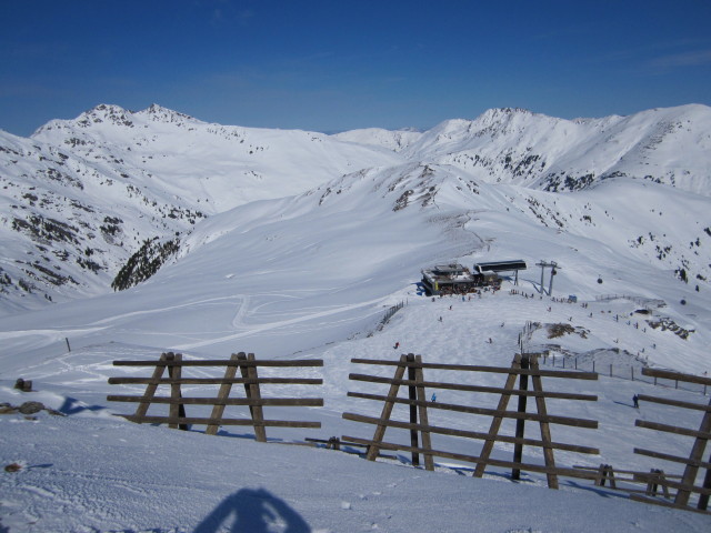 Bergstation der Dorfbahn 2 von der K&ouml;nigsleiten aus