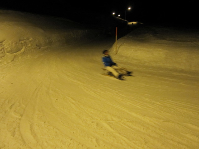 ? auf der Rodelbahn (15. M&auml;rz)